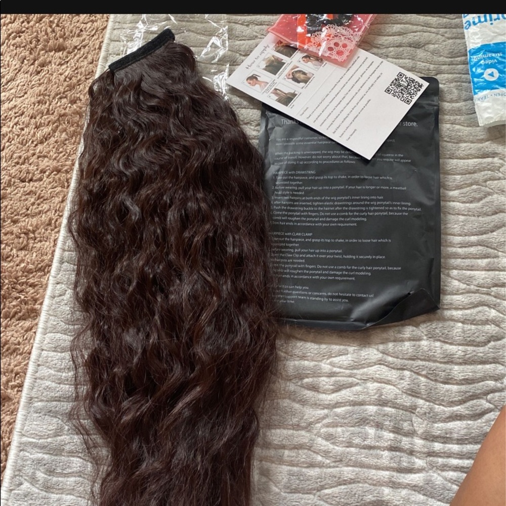 Women ponytail